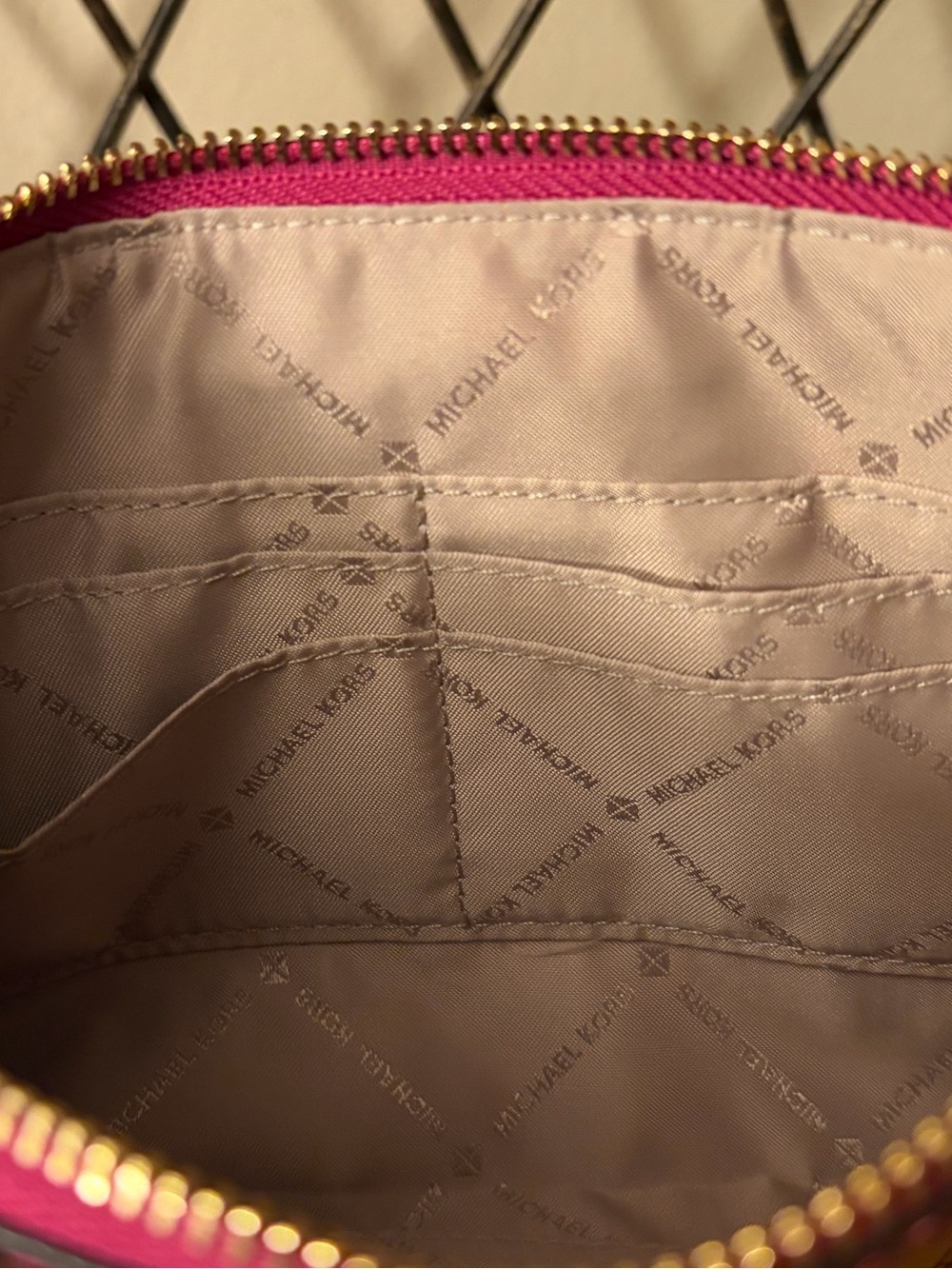 Michael Kors Jet Set Wristlet Nwot - Picture 6 of 7